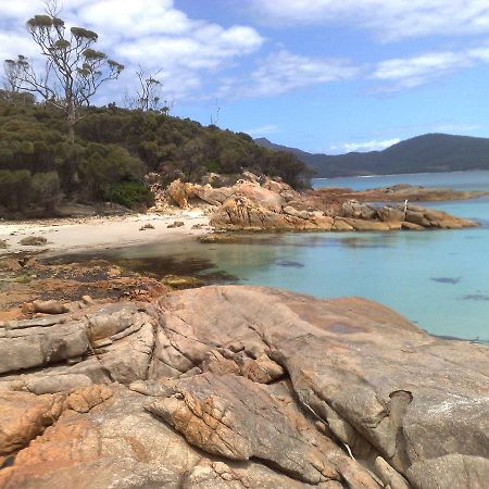 Malting Lagoon Guest House&Brewery Coles Bay Exterior foto